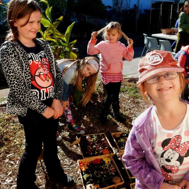 gardenkids 02 gardenkids 02